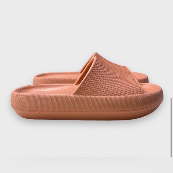 NWT 2 Pair 32 Degrees Cool Cushion Slide Sandals Yellow & Orange men/women Sz XL - Picture 2 of 8